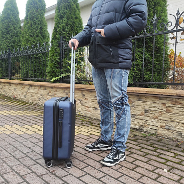 Чемодан S пластик малый Р612 (3-ой) 20&quot;