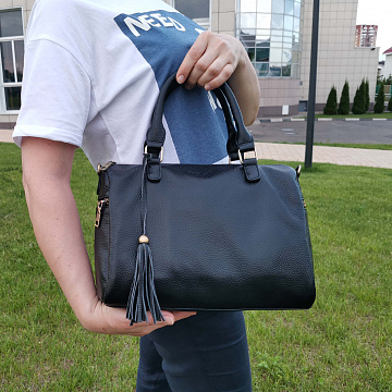 Женская сумка из кожи 050010121 black