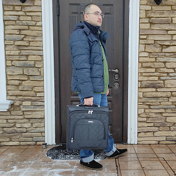 Чемодан Пилот П7097ТС