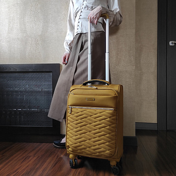 Чемодан малый Р2007 (3-ой) 19"