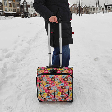 Чемодан Пилот П7108-01