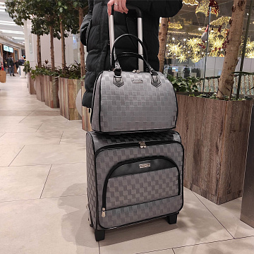 Чемодан Пилот П7097