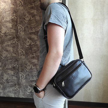 Мужская кожаная сумка 5001142-1 black